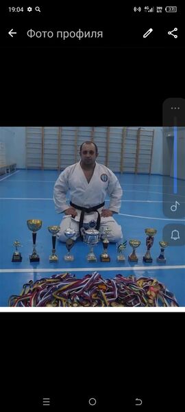  ,   Victor, 39 ,   ,   
