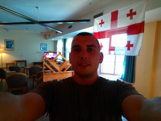  ,   Oto, 33 ,   