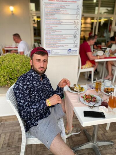  ,   Jabeg, 27 ,   ,   