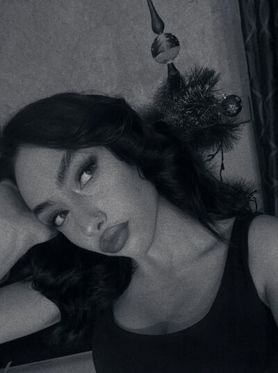  -,   Niks, 24 ,   ,   , 