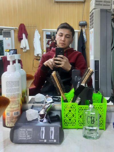  ,   James, 25 ,   ,   , c , 