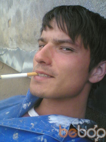  ,   Viktor, 41 ,   