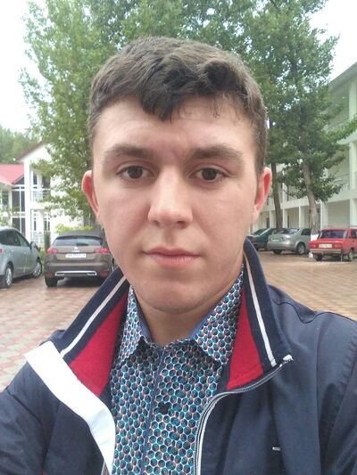  ,   Valera, 27 ,   