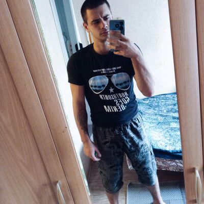  ,   Maxim, 23 ,   c , 