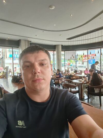  ,   Maksim, 36 ,   ,   