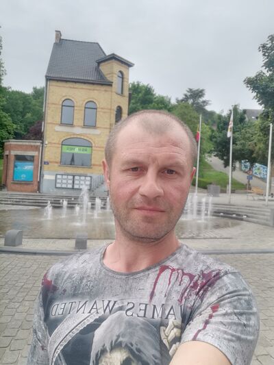  ,   Sergej, 41 ,   ,   , c 