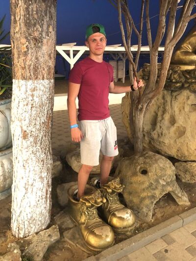  ,   Vlad, 26 ,   ,   