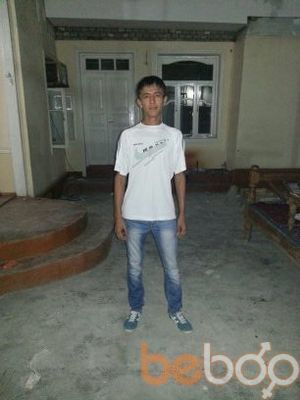  ,   Hayodbek, 33 ,   