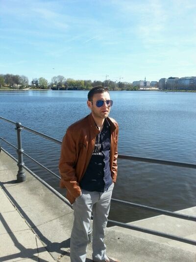  ,   Armen, 34 ,   ,   