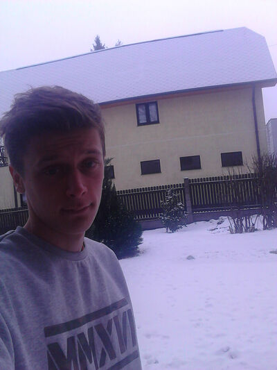  ,   Arturs, 25 ,   c 