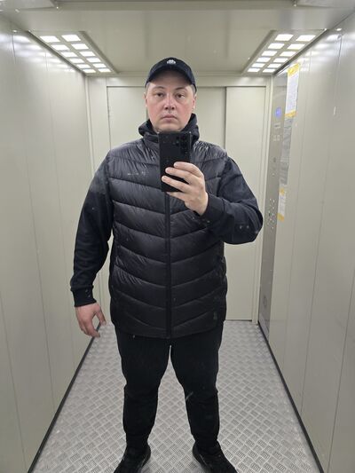  ,   Givi, 35 ,  