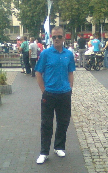  Anqing,   Arturas, 27 ,  