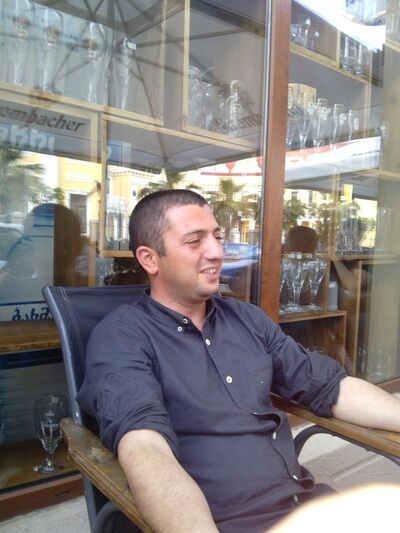  ,   Lasha, 38 ,   