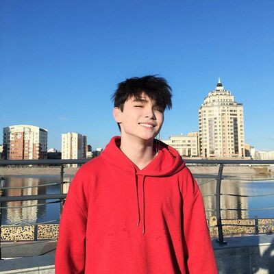  ,   Sultan, 20 ,   c 