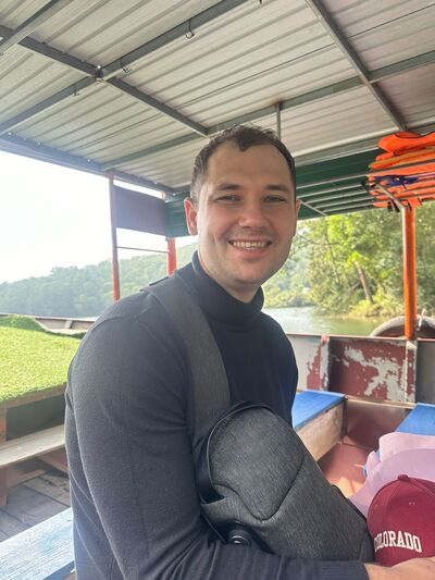 Isleworth,   , 33 ,   ,   