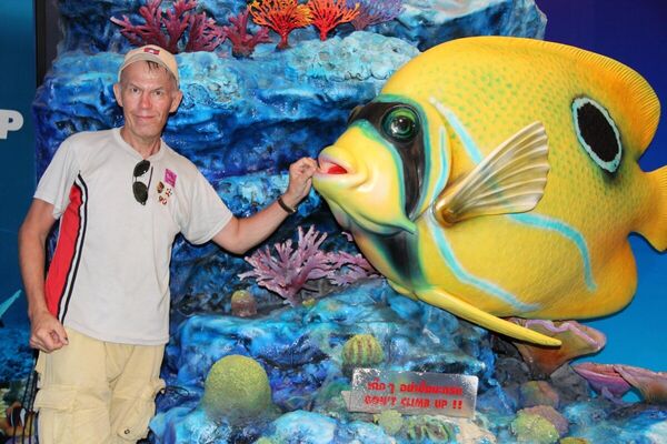  ,   Igor, 56 ,     , c 