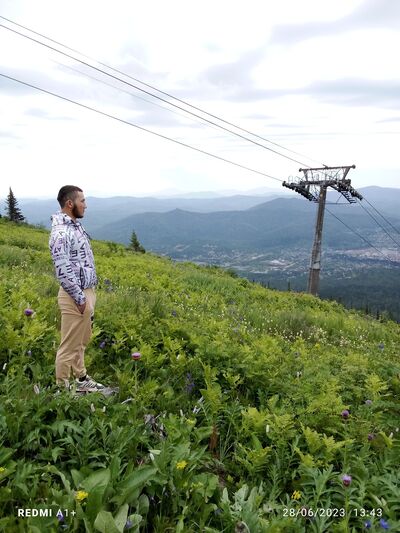  ,   Abduraxmon, 21 ,   ,   