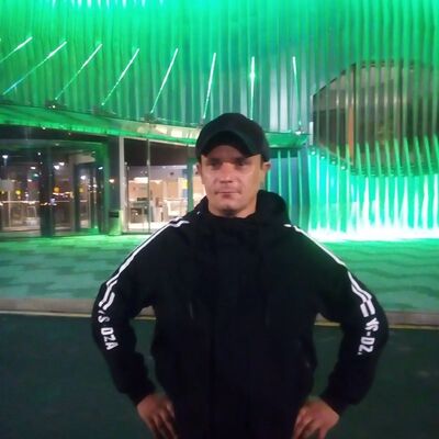 ,   Mihail, 37 ,     , c 