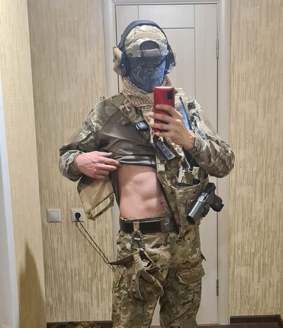  ,   Oleg Borisof, 33 ,   ,   
