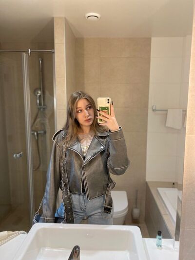  ,   , 24 ,   ,   