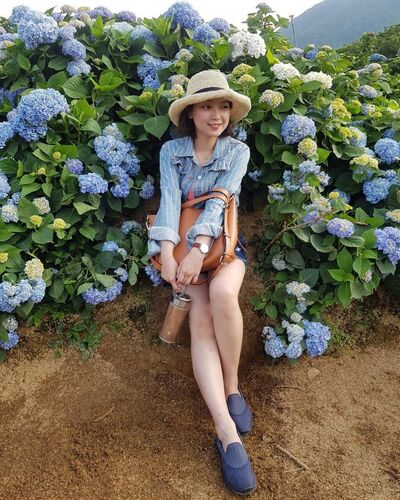  ,   Annika, 31 ,   ,   