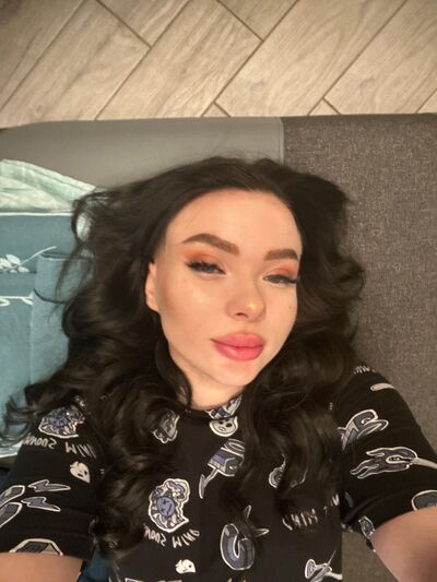  ,   Nadezhda, 22 ,   ,   