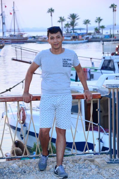  ,   Rasel, 37 ,   ,   , c 