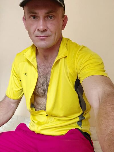  ,   Alex, 37 ,   ,   