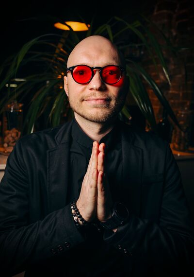  ,   Vadim, 35 ,   ,   , c , 
