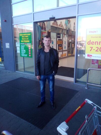  ,   Denis, 40 ,   ,   