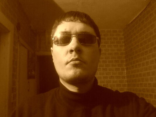  ,   Ilya, 48 ,  