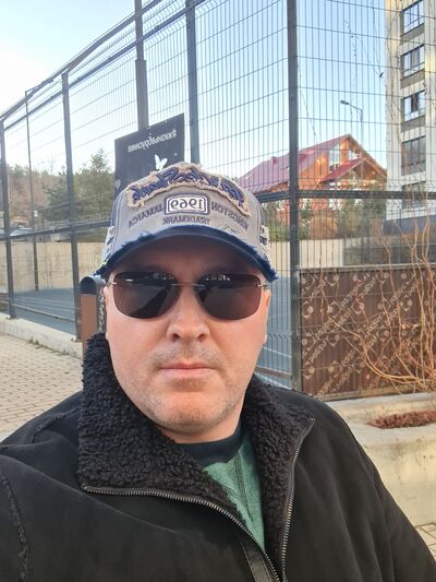  ,   Oleg, 46 ,   ,   , c , 