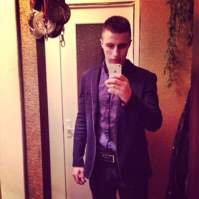  ,   Artem, 30 ,   ,   , c , 