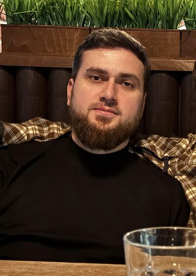  ,   Huseyn, 30 ,   ,   