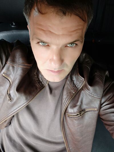  ,   Ian, 39 ,   ,   , c 