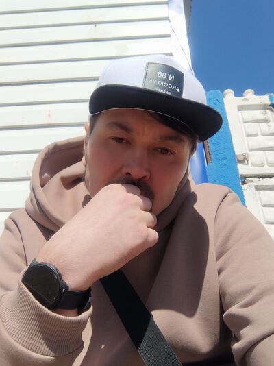  ,   Marsel, 37 ,   ,   , c , 