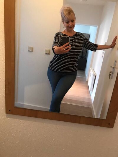  Halle,   , 51 ,     , c 