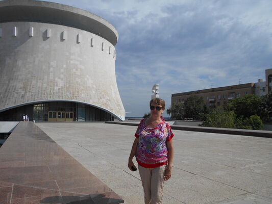  ,   Elen, 64 ,     , c 