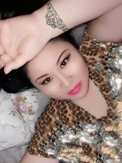  ,   Laura, 42 ,   ,   , c 