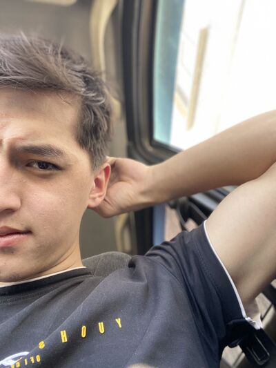  ,   Rustam, 20 ,   ,   , c , 