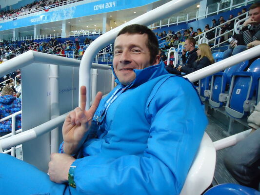  ,   Alex, 47 ,   ,   , c 