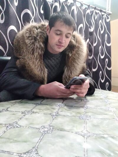  ,   Azam, 33 ,   ,   