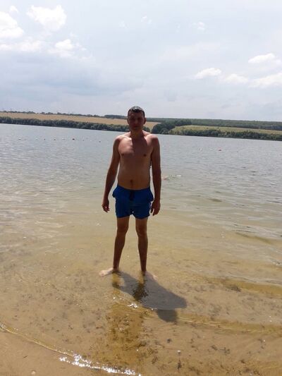  ,   Igor, 38 ,   