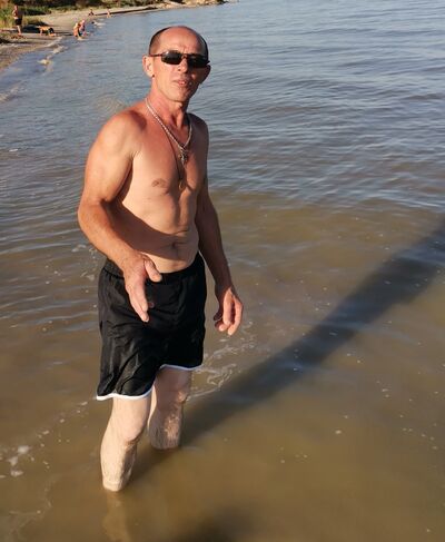  ,   , 52 ,   c 
