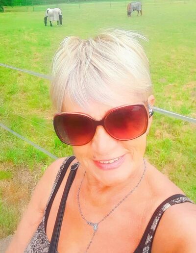  Kempen,   Tanya, 69 ,  