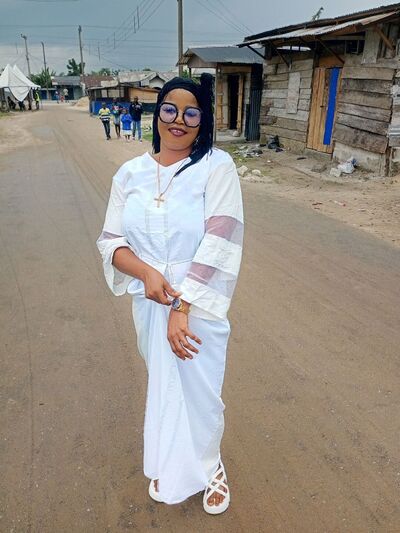  ,   Elita fred, 39 ,   ,   