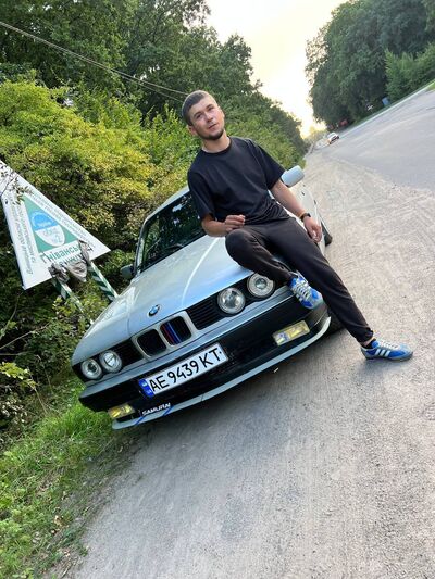  ,   Bogdan, 27 ,   ,   