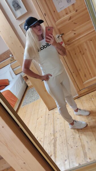  ,   , 28 ,   c 