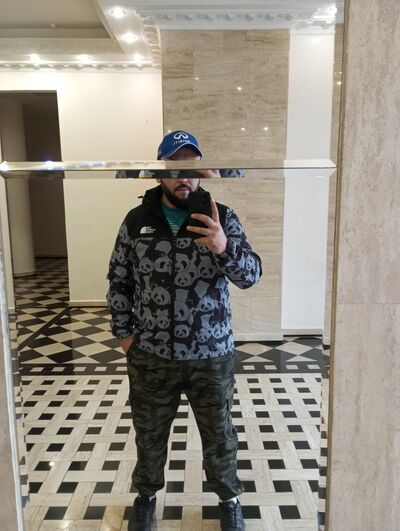  ,   Donik, 33 ,   ,   
