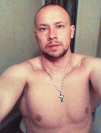 ,   Vlad, 40 ,   